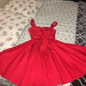 This beautiful pin up red dress ❤️